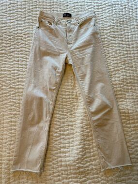 GAP Beige high rise cheeky straight jeans size 4